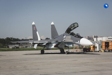 Росія передала Білорусі нові винищувачі Су-30СМ2
