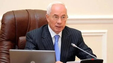 Експрем'єр України Азаров отримав звання академіка в Росії