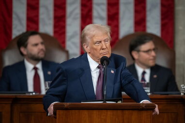 Трамп звинуватив Китай у порушенні нової торговельної угоди зі США