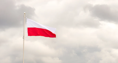 У Польщі вступають у дію нові вимоги для мігрантів та студентів