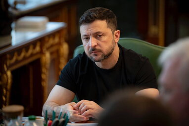 Зеленський опублікував повний список тих, хто вирушить на перемовини