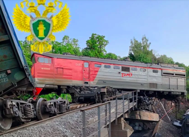На Курщині обвалився міст: РФ заявляє про підрив