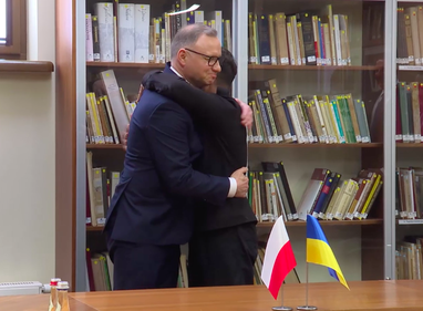 Анджей Дуда пообіцяв Зеленському, що відвідає Україну