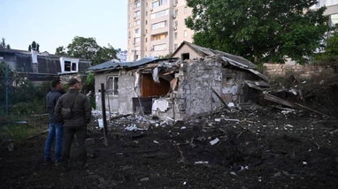 Вночі окупанти вдарили по Одесі: пошкоджена інфраструктура, згоріли авто