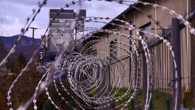 У Пакистані понад 200 в’язнів втекли з тюрми під час землетрусу в Карачі