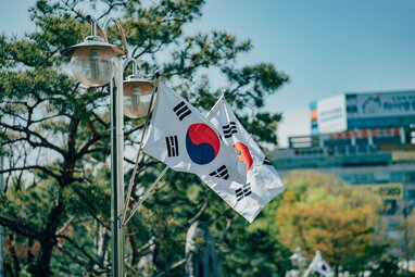 Південна Корея знову зупинила трансляцію K-Pop пісень на кордоні з КНДР