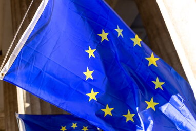 Україна отримала ще 1 млрд євро від ЄС із доходів російських активів