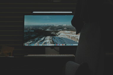 Франція планує заборонити екрани для дітей до трьох років