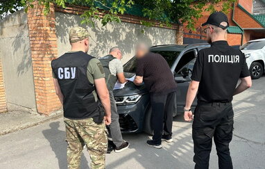 У Запоріжжі викрито масштабну схему продажу фіктивних документів для ухилення від мобілізації
