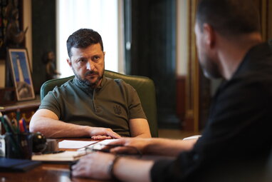 Зеленський сьогодні прибуде в Британію