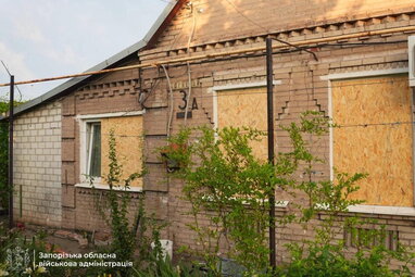 Росіяни обстріляли Запоріжжя чотирма ракетами: влучили у приватний сектор