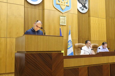 Івано-Франківська міськрада вимагає заборонити аборти