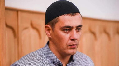 Кримський політв'язень Сулейманов страждає від загадкового висипу та гіпертонії у російській колонії