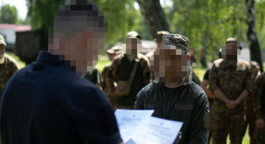 Четверо військових із Київщини відмовились їхати на фронт — ДБР оголосило підозру