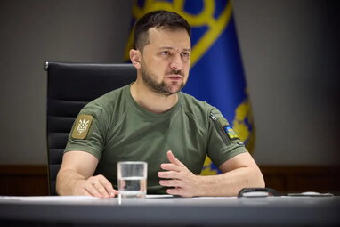 Зеленський ввів санкції проти Балашова, Королевської, Латиніної та ще двох осіб