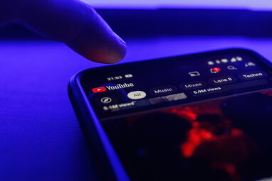 В Австралії планують заборонити дітям до 16 років реєструватися на YouTube
