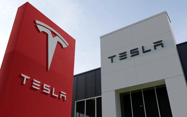 Tesla постане перед судом присяжних через смертельну аварію з автопілотом у Флориді
