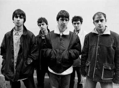 На концерті возз’єднаних Oasis у Лондоні загинув фанат — впав із верхнього ярусу стадіону