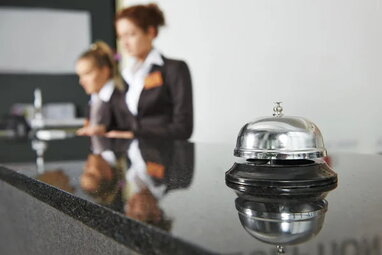 Європейські готелі масово подають до суду на Booking.com