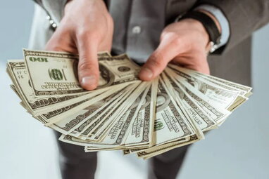 Скандал навколо Енергомитниці: відкрито справу про незаконне збагачення Комара