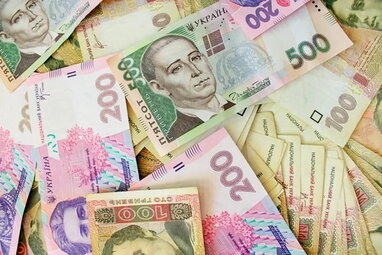 Великі платники податків забезпечили майже половину надходжень бюджету за 7 місяців