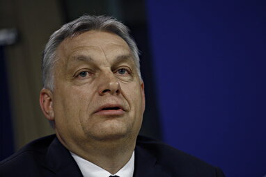 Трамп телефонував Орбану, щоб дізнатися, чому той блокує переговори про вступ України до ЄС