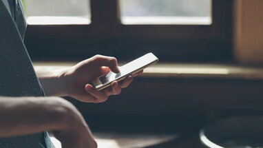 Компанія Nothing видала чужі знімки за фото з камери Phone (3)
