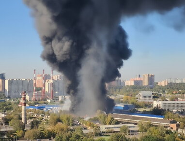 У Росії спалахнула пожежа на хімзаводі