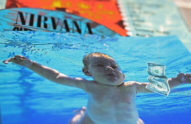 Гурт Nirvana виграв суд у справі про дитячу порнографію на обкладинці альбому Nevermind