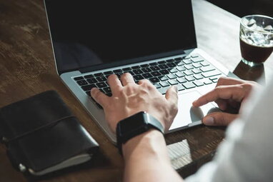 У світі стався глобальний збій у роботі Reddit, Zoom, Snapchat, Signal