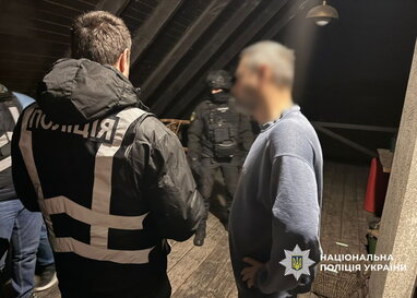 Колишній керівник Молодого театру отримав підозру у справі про домагання
