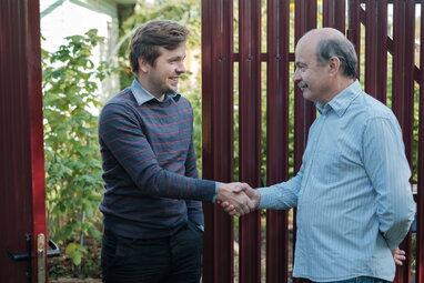 Що не можна робити на своїй ділянці без згоди сусіда