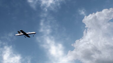 У Миколаєві внаслідок атаки дронами-камікадзе спалахнула пожежа