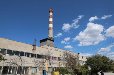 Брак води змушує жителів Маріуполя зливати її з батарей, що призвело до зупинки семи котелень