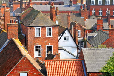 Купівля житла у Британії зазнала рекордного спаду