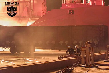 Росіяни вдарили по Одещині: пошкоджено порт і енергетичні об’єкти