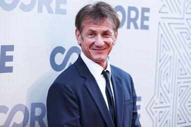 Шон Пенн знявся за 1 долар в українському фільмі про війну