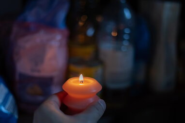 В Україні в суботу введуть добові ліміти на електрику