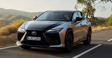 Електричний Lexus RZ стартував в Україні: 408 к.с. і 568 км ходу
