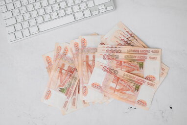 Російська економіка на межі ризику: будь-який шок може спровокувати кризу — ЗМІ