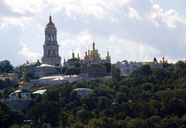 ДЕСС перевірить Почаївську лавру на можливі зв’язки із забороненими релігійними структурами