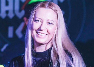 Чому стала біженкою старша донька Матвієнко, яку вона народила ще школяркою