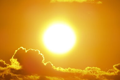 Сильна спека до +38°: коли та де в Україні різко підвищиться температура