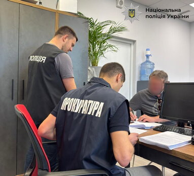 У Львові двох керівників парків підозрюють у незаконній вирубці понад сотні дерев