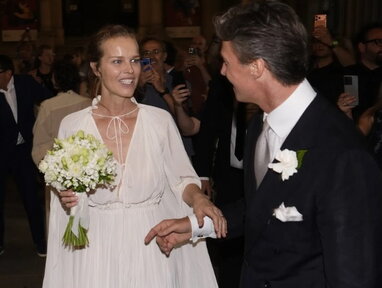 Супермодель вийшла заміж за батька трьох своїх дітей – після 25 років разом