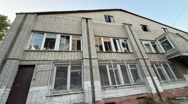 Після нічного обстрілу РФ у Львові пошкоджено два ліцеї, дитсадок і бібліотеку