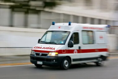 У Херсоні після російських атак по медичну допомогу звернулися дві жінки