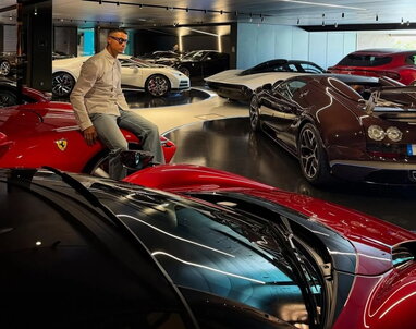 Роналду показав кілька «іграшок» у гаражі: від Mercedes-AMG One за $5 млн до Bugatti Centodieci за $16 млн та купи Ferrari