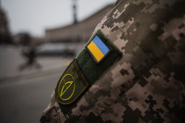 Жінок без дітей пропонують залучати до військової служби: що відомо
