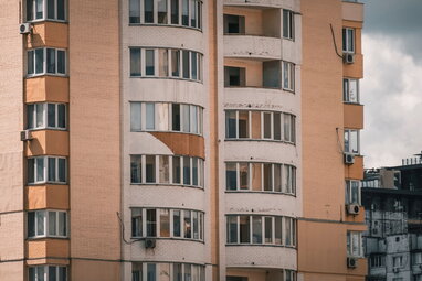 Нові правила продажу квартир в Україні: кого перевірятимуть нотаріуси